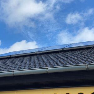 Kollektoren auf dem Dach