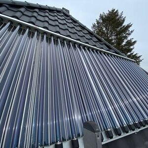 Kollektoren auf dem Dach