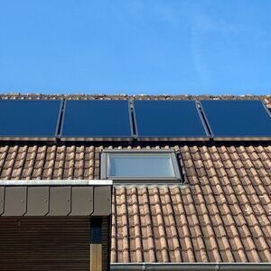 Kollektoren auf dem Dach