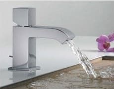 Laufender Wasserhahn